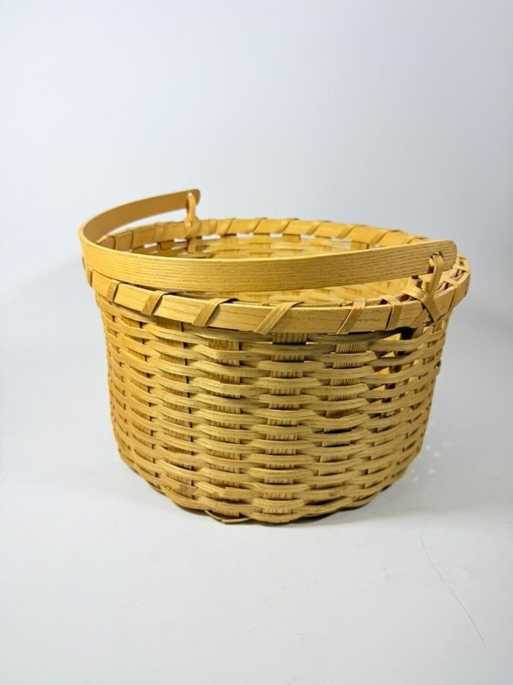 Amish Handwowen Swinging Handled Basket Vintage Light Wood Handmade Decorative - Picture 11 of 16
